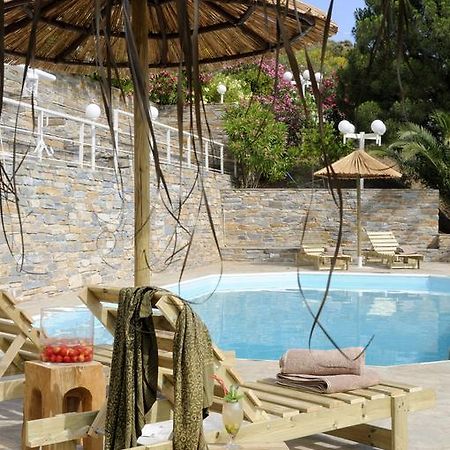 Kymothoi Rooms & Pool Bar Gavrio Buitenkant foto