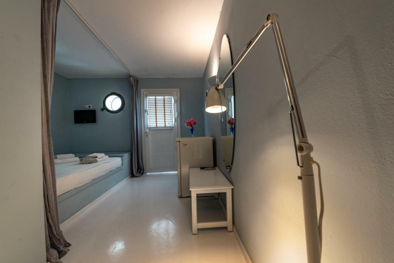 Kymothoi Rooms & Pool Bar Gavrio Buitenkant foto