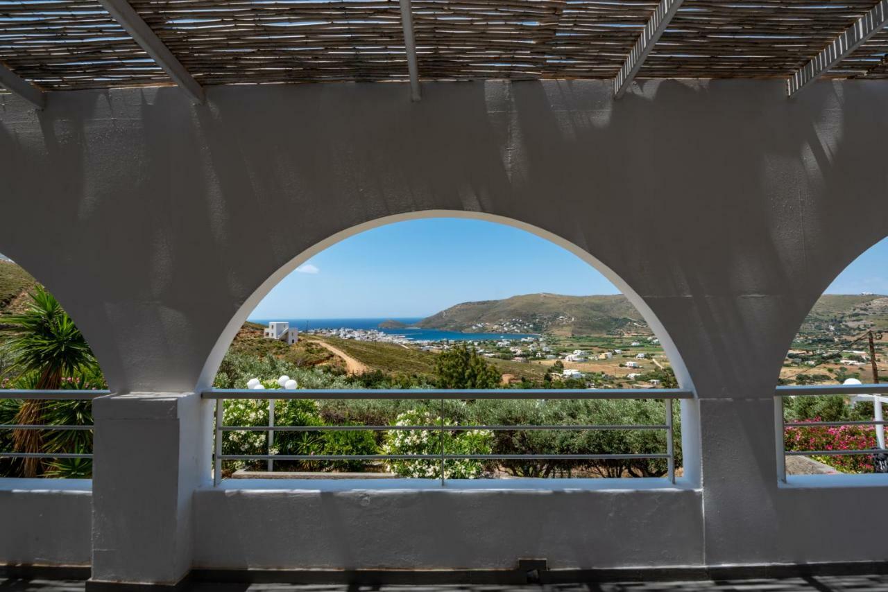 Kymothoi Rooms & Pool Bar Gavrio Buitenkant foto