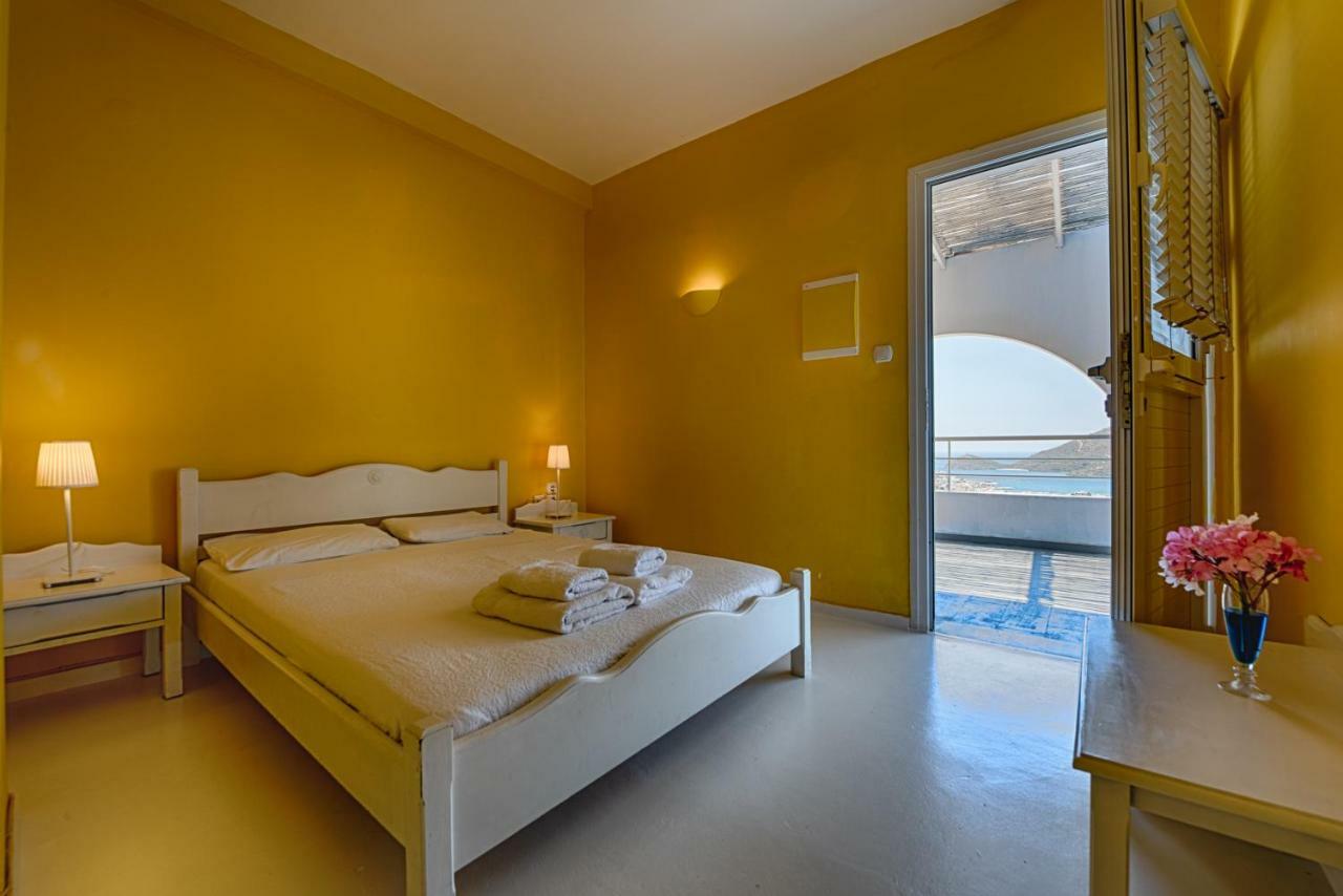 Kymothoi Rooms & Pool Bar Gavrio Buitenkant foto