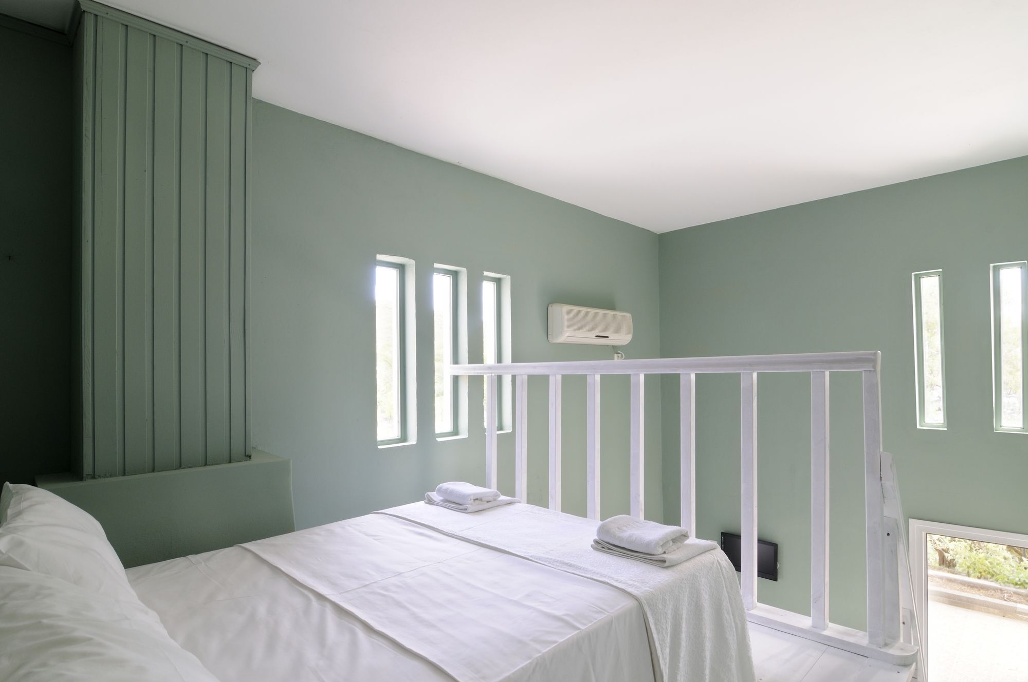Kymothoi Rooms & Pool Bar Gavrio Buitenkant foto